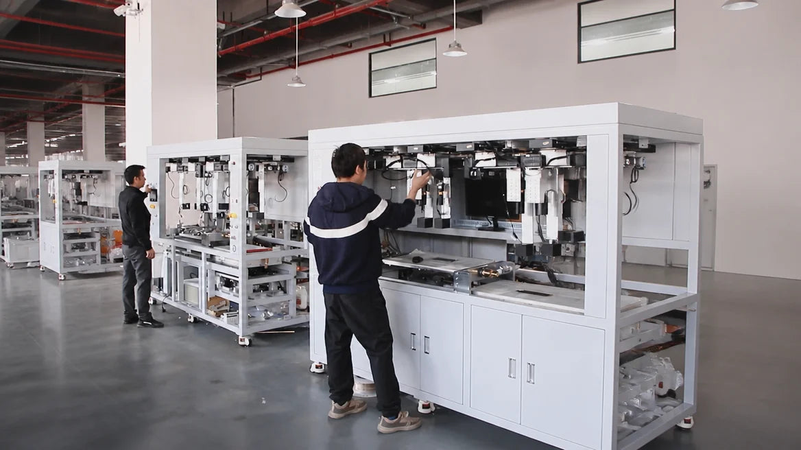 Homepage carousel slide 3: OEM/ODM factory production line